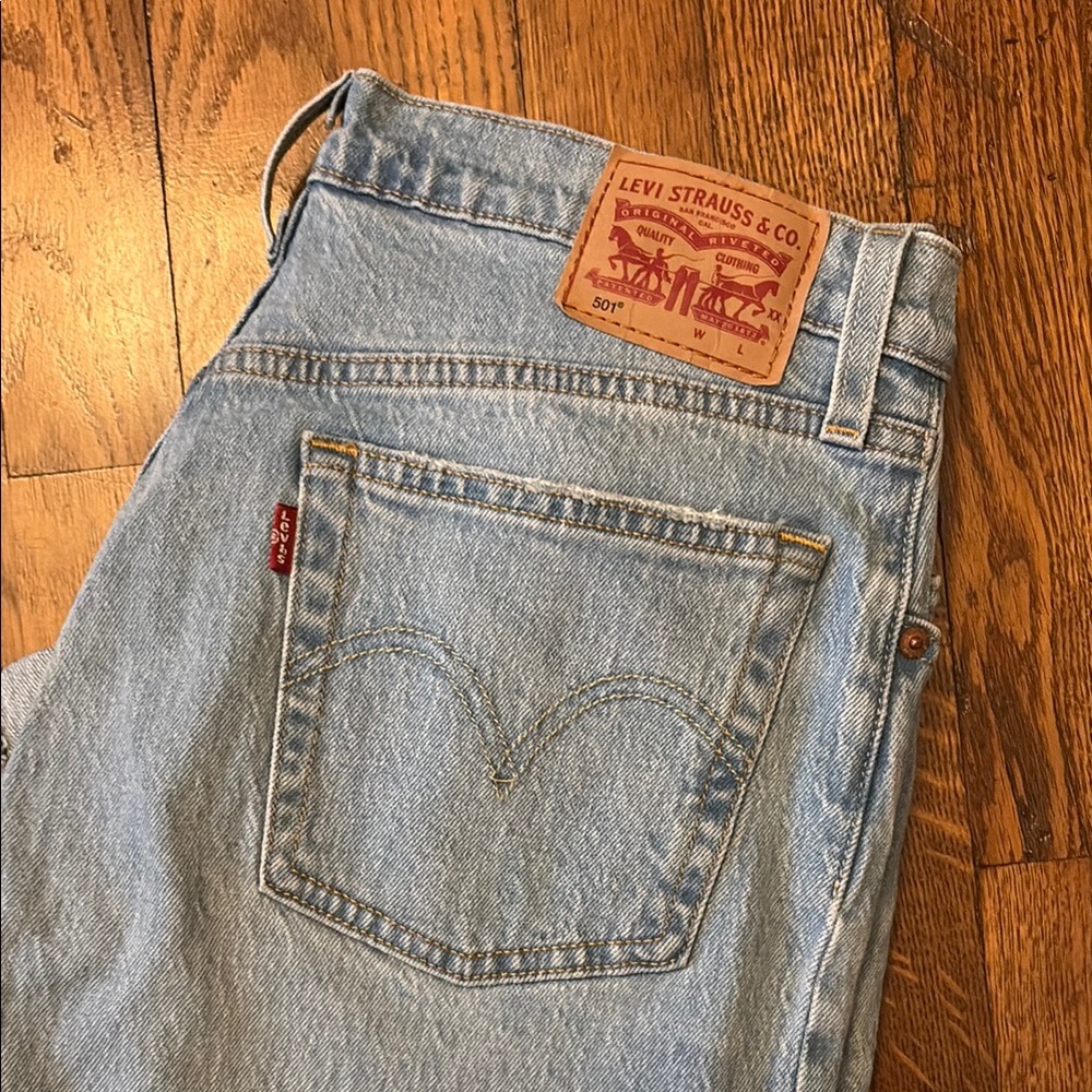 Levi's 501 Straight Jeans